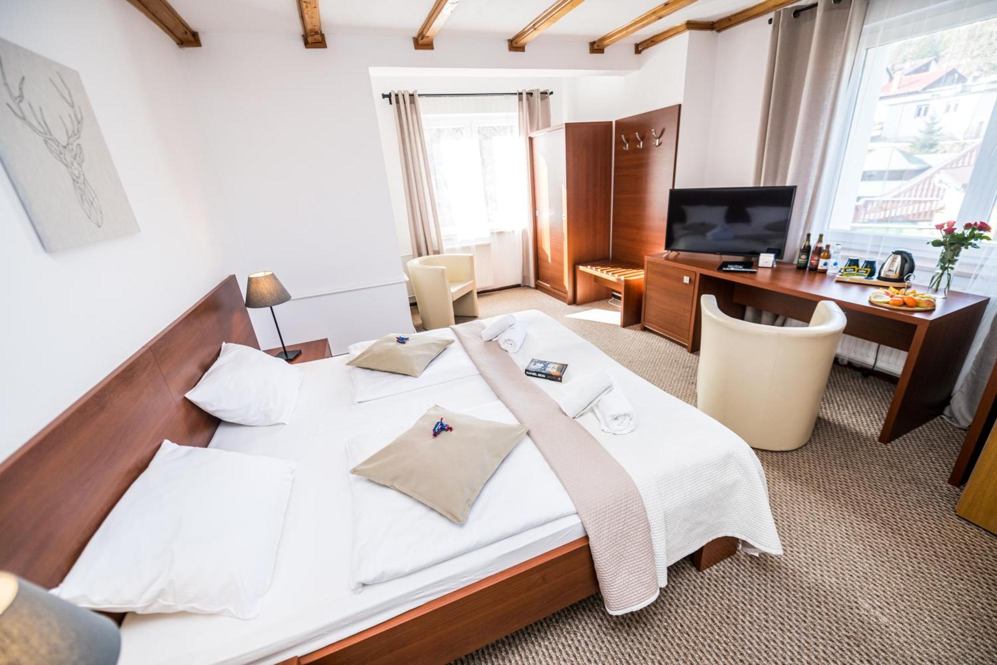 Hotel Ariston Карпач Экстерьер фото